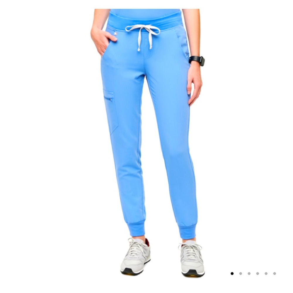 Women’s Figs Zamora Jogger Scrubs
